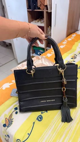 Bolsa Jorge Bischoff preta couro