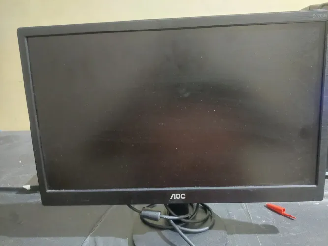Monitor AOC 19 POLEGADAS