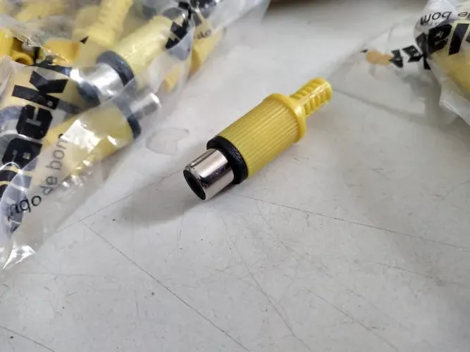 jack rca abs c/ rabicho niquelado s 3 ( 100 pçs)