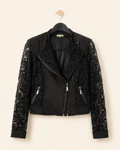 Jaqueta Rosa Chá Preta Rendada - Tam. PP (Veste 36/38)
