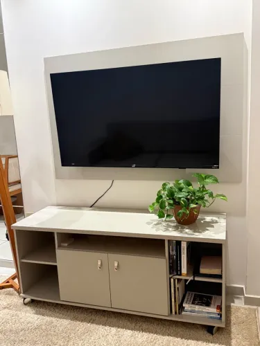 Rack com painel 