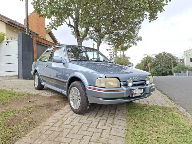 Ford Escort XR3 1.8 / 1.6 Beneton/form./laser 1989