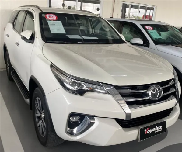 Toyota Hilux SW4 4X4 2.8 Diesel 2020