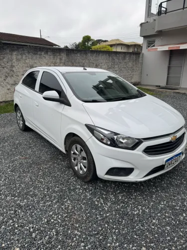 Chevrolet Onix Hatch LT 1.0 8V Flex Mec. 4P 2019