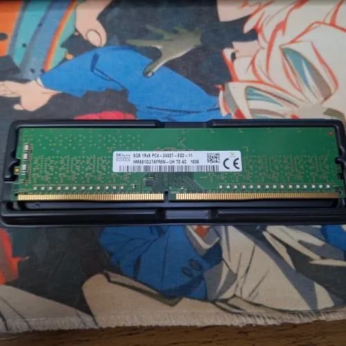 Memória RAM 8GB DDR4 ECC 2400MHz