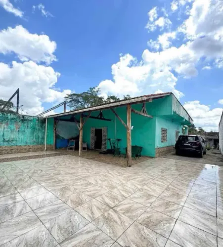 *Casa linda a venda em Itararé