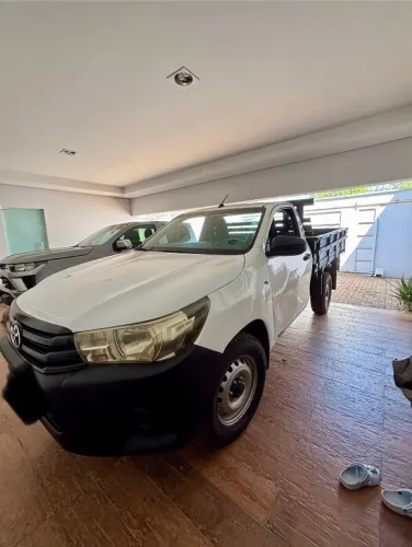 Toyota Hilux Chassi 4X4 2.8 TDI Diesel Mec. 2016