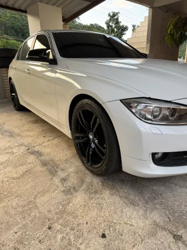 BMW 320I A 2.0 Turbo/activeflex 16V 184cv 4P 2015