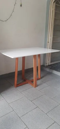 Mesa 6 lugares moderninha 