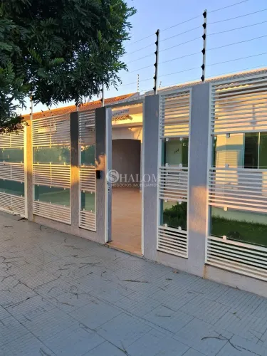 Casa à venda em Paiçandu, Centro, com 3 quartos, com 200 m²