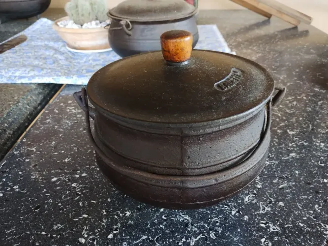 Caldeirão / panela em ferro fundido 20cm