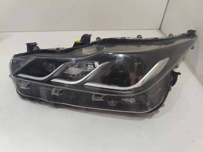 FAROL COROLLA XEI ESQUERDO 2020/2026 USADO E ORIGINAL