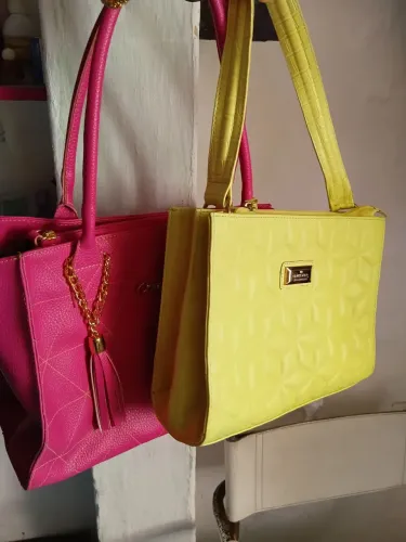 Bolsas ? couro fino