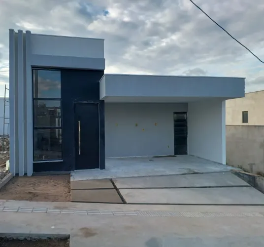 Casa à venda no Condomínio Jardim dos Girassóis - Feira de Santana