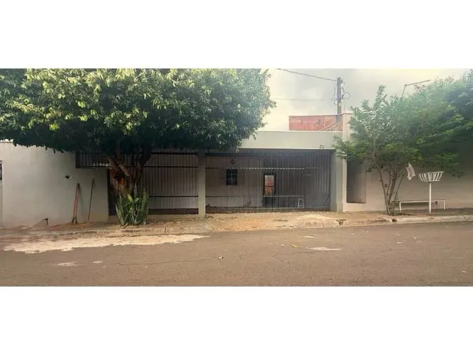 Casa em Leilão - Jardim Esplanada - Penápolis - SP