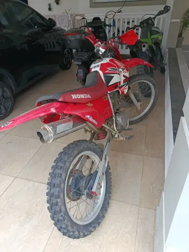 Moto XR trilha