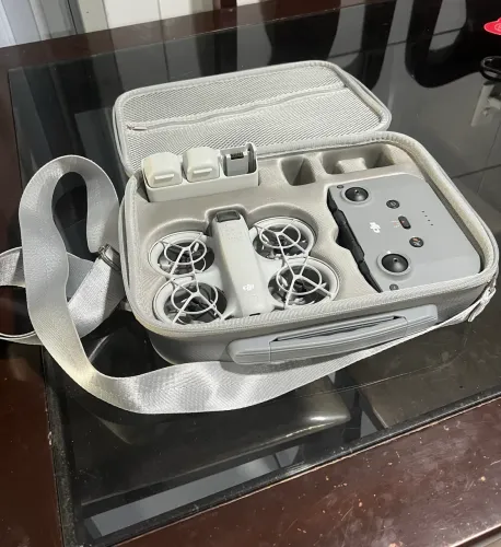 DJI Neo Fly More Combo + Controle + 2 Baterias