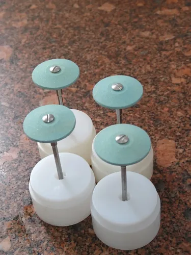 Abrasivos para EMAX, Porcelanas e Zircônia 