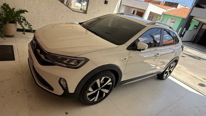 Volkswagen Nivus Highline 1.0 200 TSI Flex AUT 2023