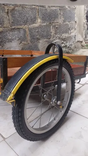 Carretinha rebok para bicicleta