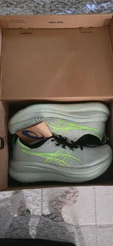 Asics Nimbus 28