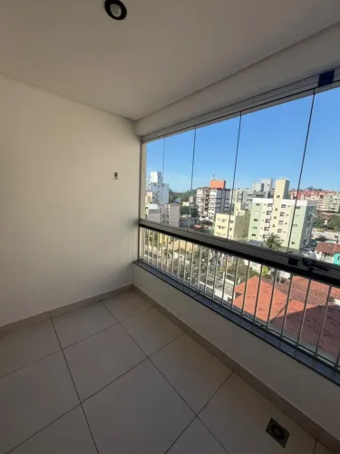 2quartos com suíte, elevador 1qudra do mar
