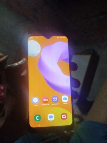 Celular usado barato