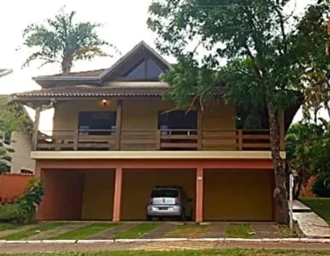 Condomínio Estancia Arvore da Vida 1 casa de 3 qtos ( 1 suite), 3 banhos , sala , cozinha,