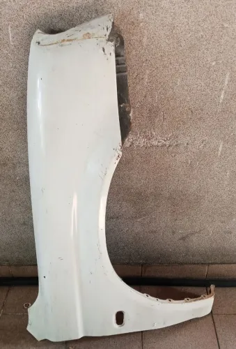 Paralama Dianteiro Direito L200