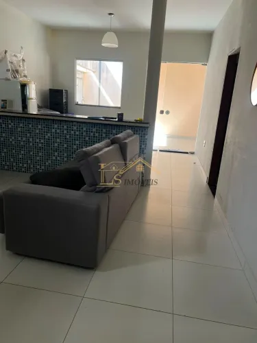 CASA A VENDA PROLONGAMENTO TODOS OS SANTOS