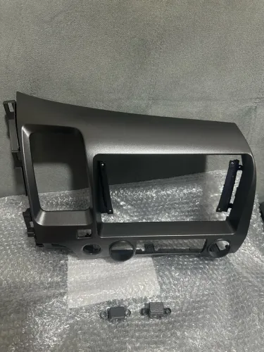 Moldura para multimídia civic g8 9?