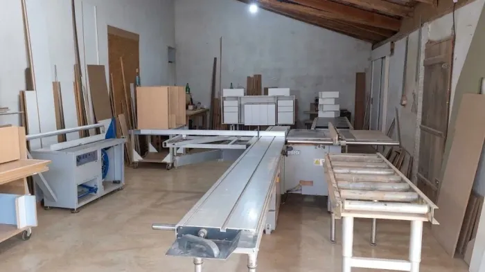Espaço Comercial para Locação em Galpão - Cozinha e Banheiro