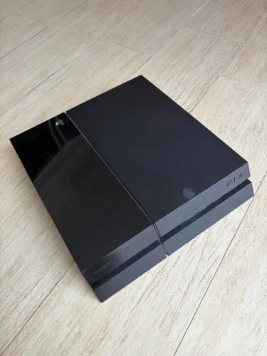 PS4