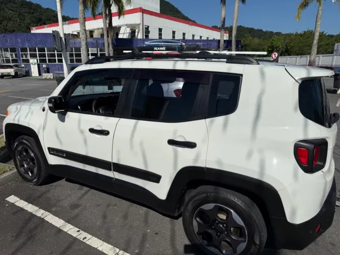 Jeep Renegade Sport 1.8 4X2 Flex 16V Aut. 2016