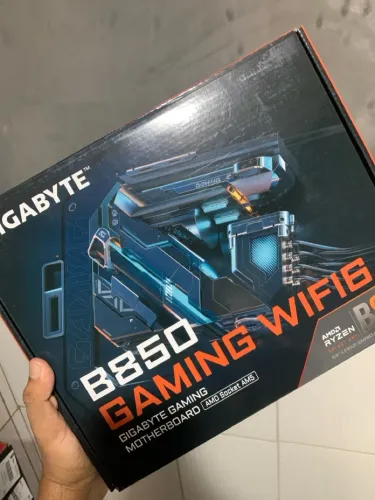 Placa mãe B850 Gaming Wifi6