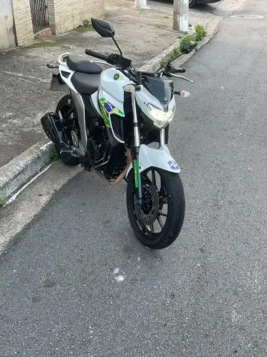 Yamaha fazer 250cc