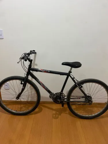 Bicicleta semi-nova