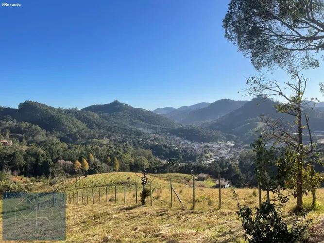 Terreno à Venda em Gonçalves-MG