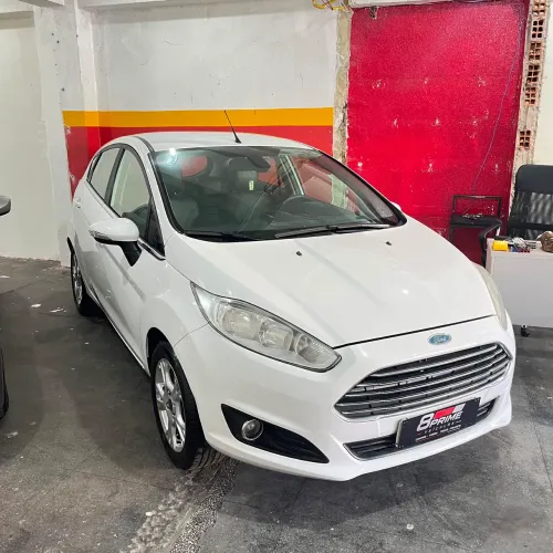 Ford Fiesta Tit.plus 1.0 12V Ecoboost Aut. 5P 2017