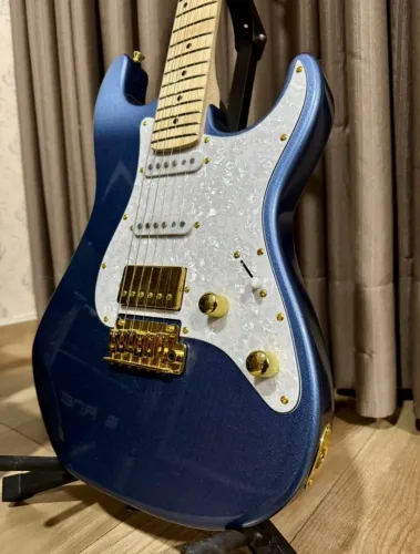 Guitarra Seize Katana Musashi HSS / Amplificador Borne Strike G30 + Cabo (Novos)