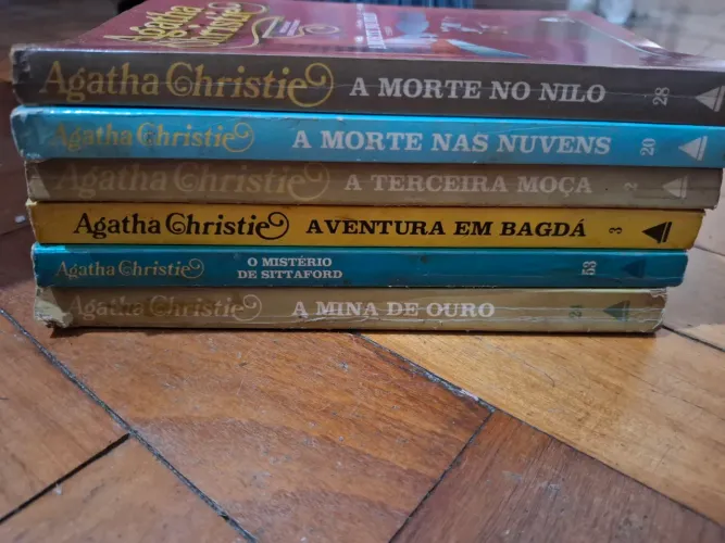6 livros Agatha Christie