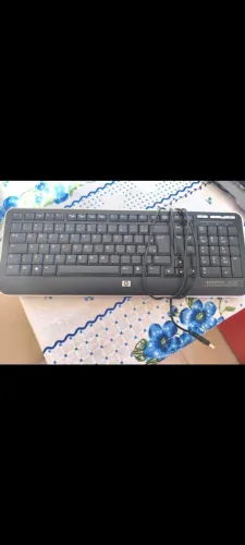 Vendo 2 teclados de computador 