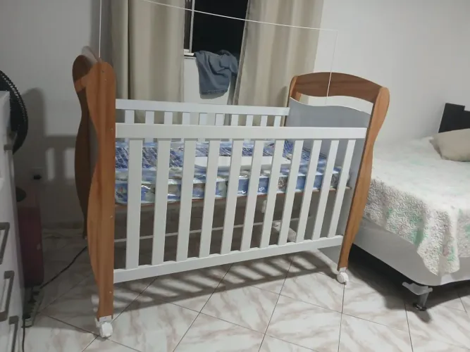 Berço/cama com colchão Ortobom