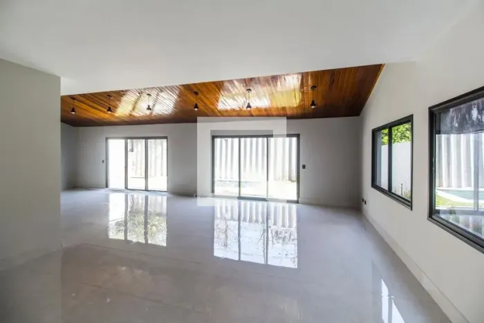 Casa à Venda - Jardim Paulista, 4 Quartos, 400 m2