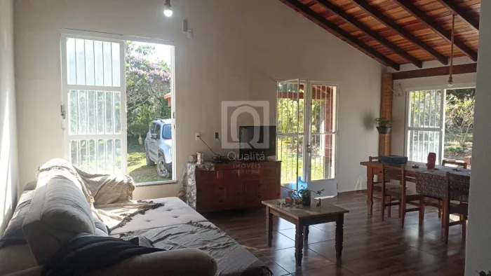 Chácara à venda em Araçoiaba da Serra, no Bairro Jundiacanga, Interior de SP
