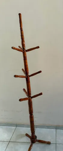 Cabideiro Mancebo De Chão Cabide Organizador Arara De Roupa Pendurador