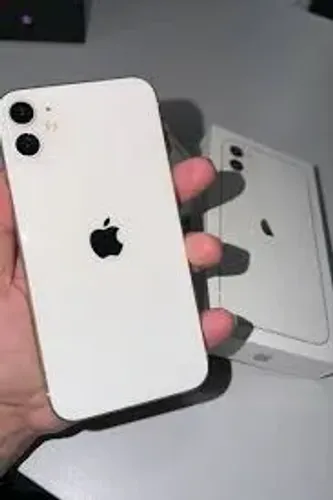 Vendo iPhone 11 64gb completo/caixa
