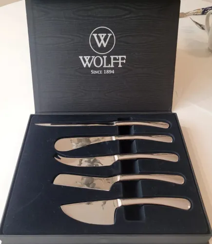 Conjunto Novo de Luxo Marca Wolf para queijos - na caixa
