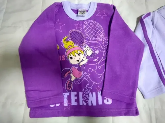Blusa moleton peluciada tamanho 2 anos
