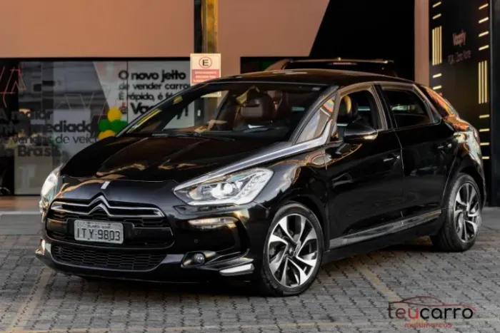 Citroen DS5 1.6 Turbo 16V 5P Aut. 2013
